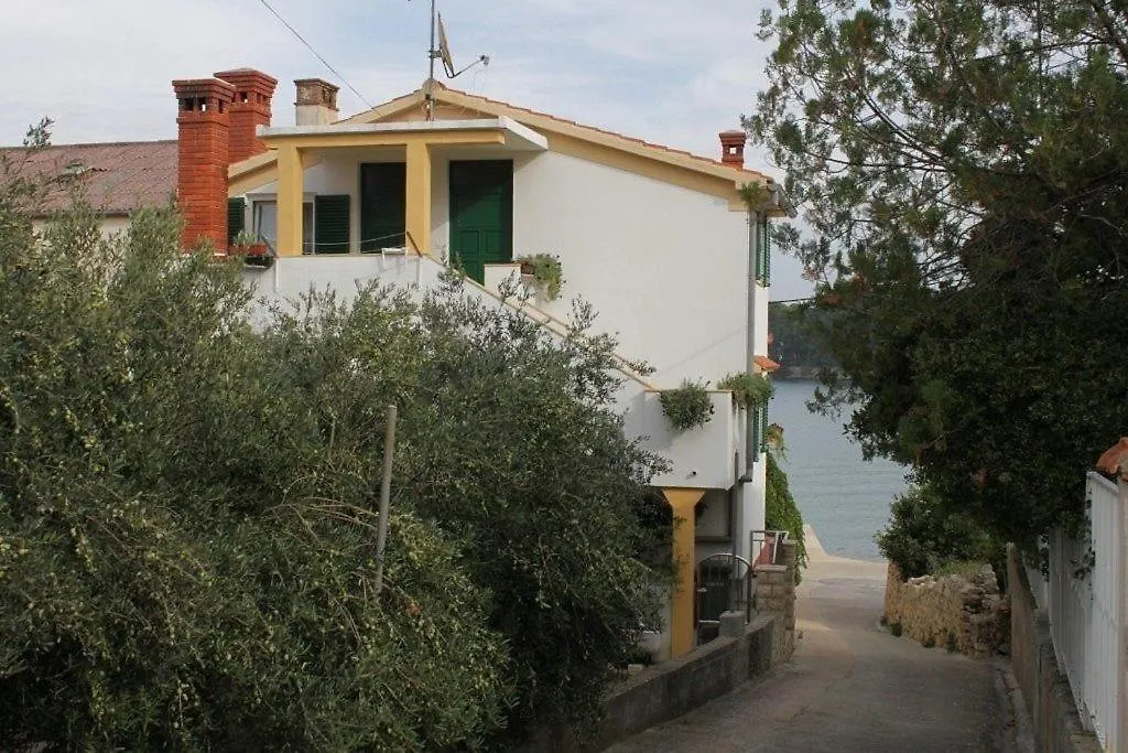 Apartments Kostarina Preko