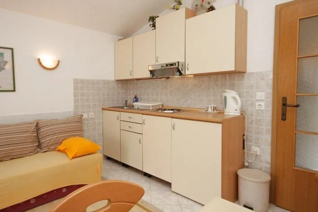 Apartments Kostarina Preko Croatia